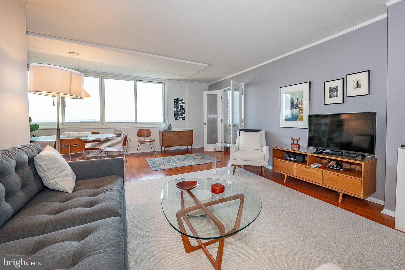 1901 John F Kennedy Blvd #2901