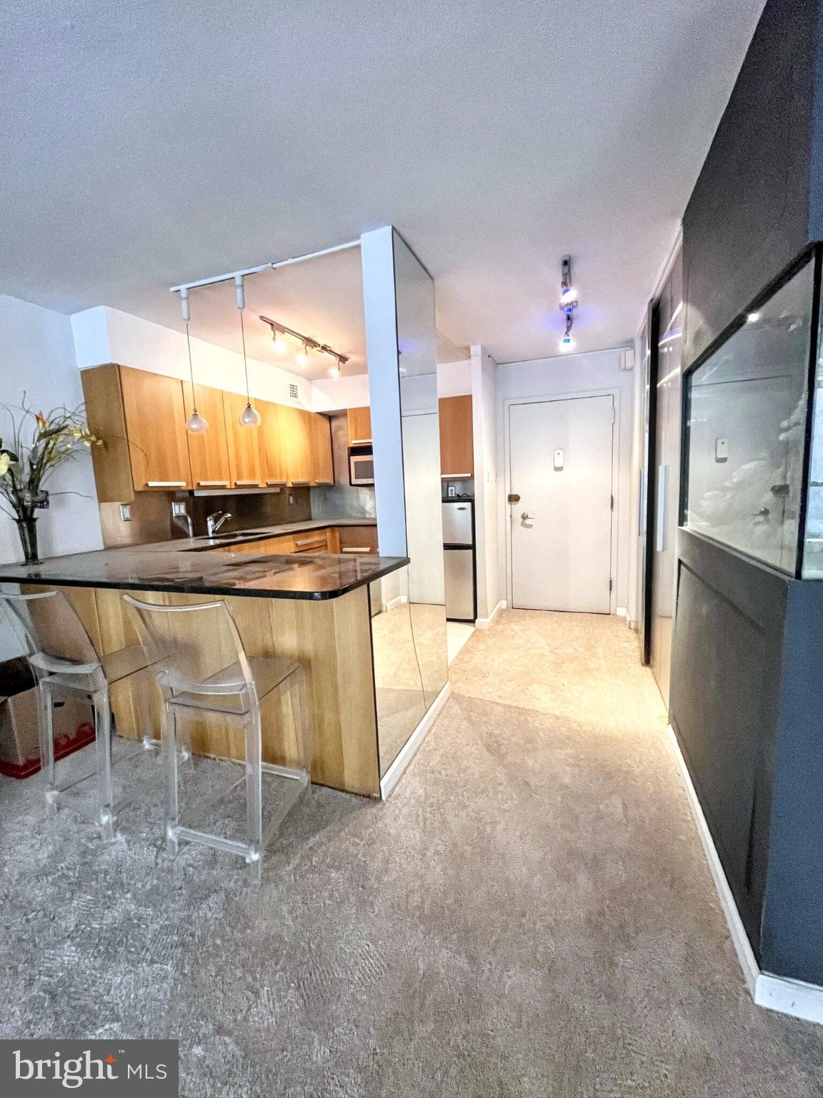 226 W RITTENHOUSE SQUARE 1718
