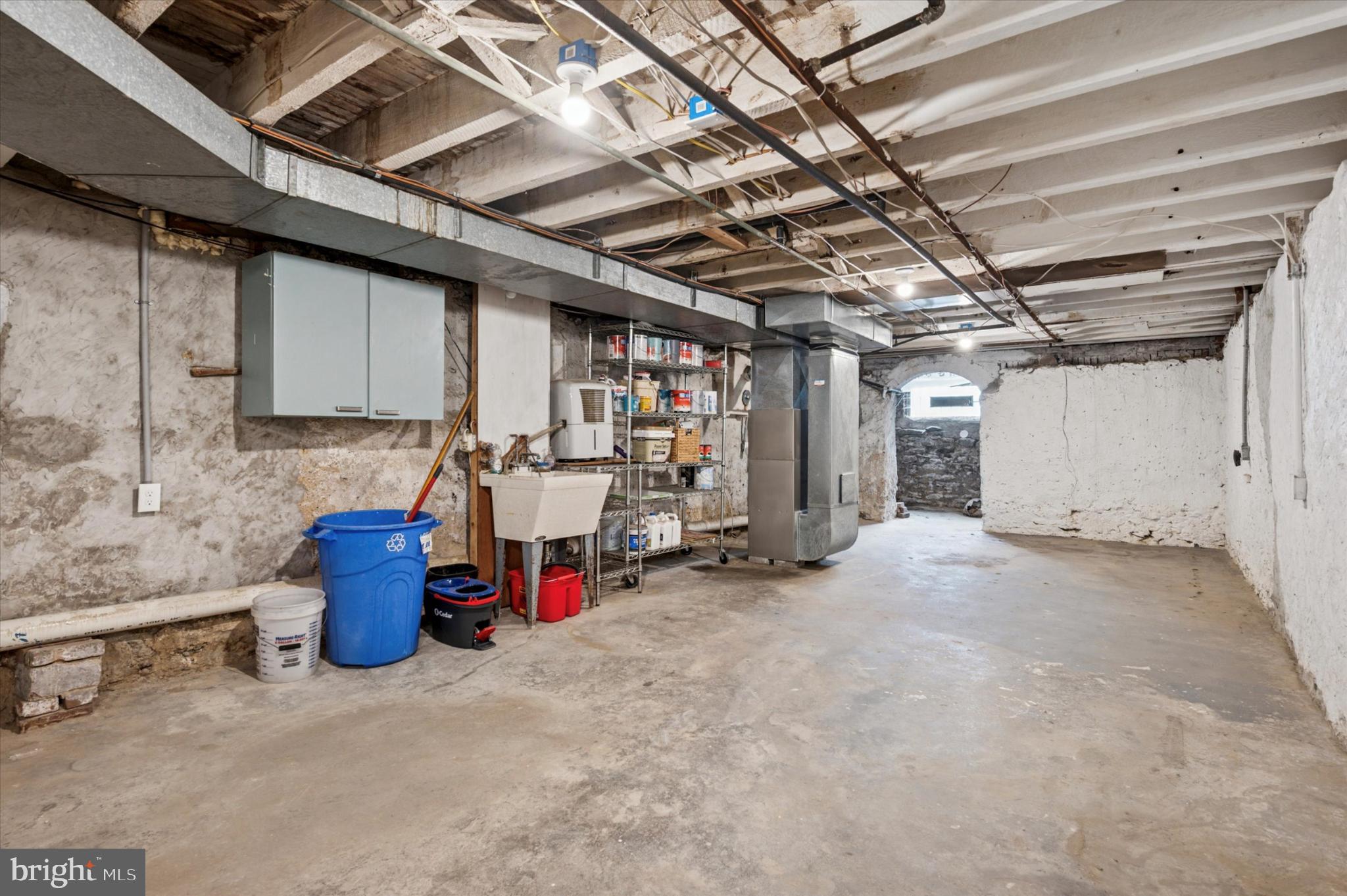247 W Haines St