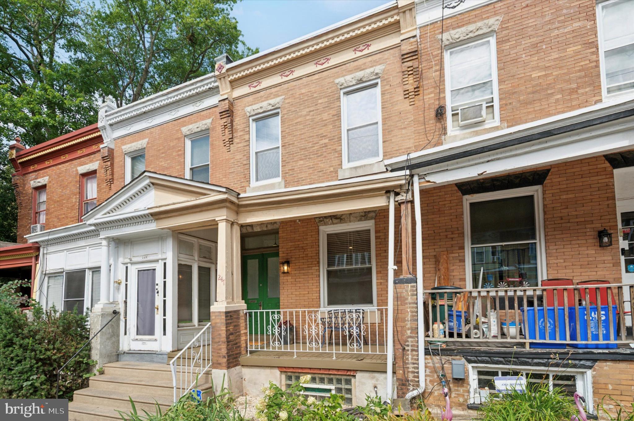 247 W Haines St
