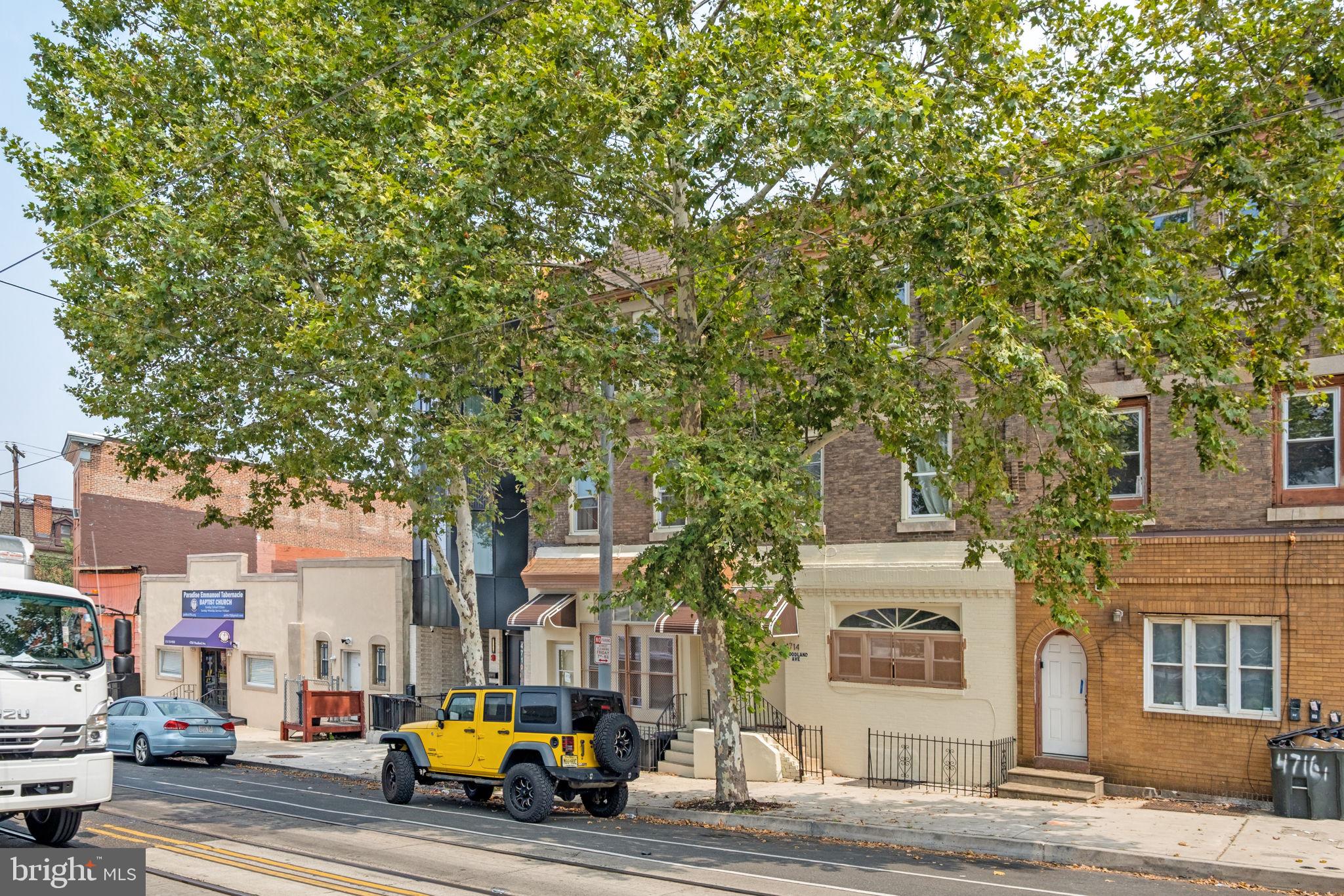 4714 Woodland Ave