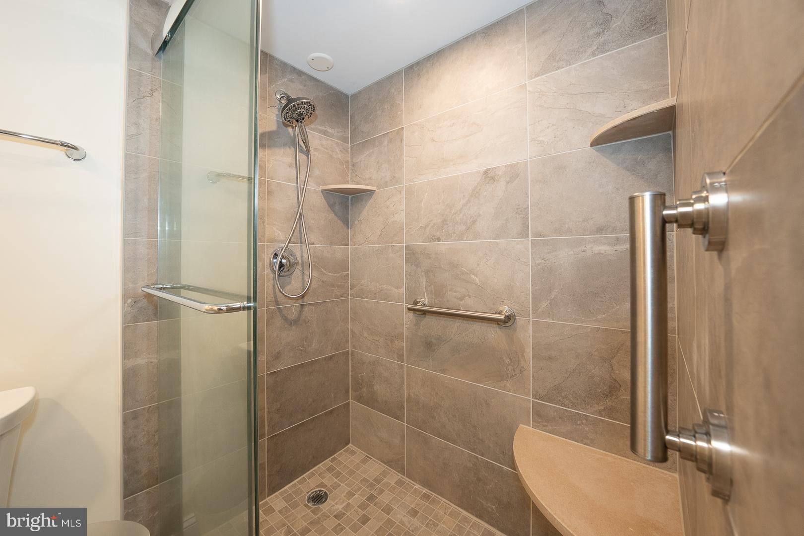 1919 Chestnut St #2508