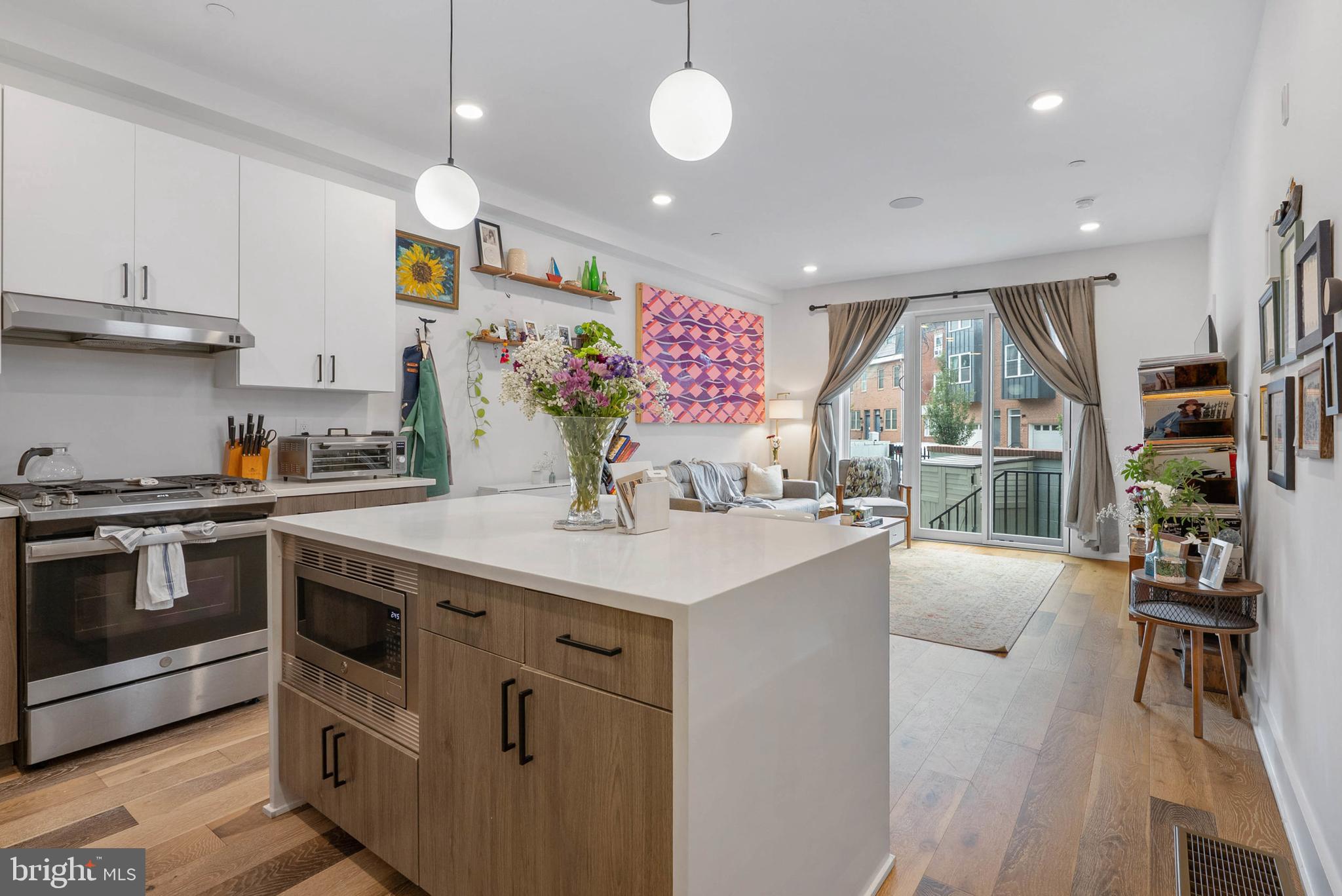 2509 GRAYS FERRY AVENUE 1