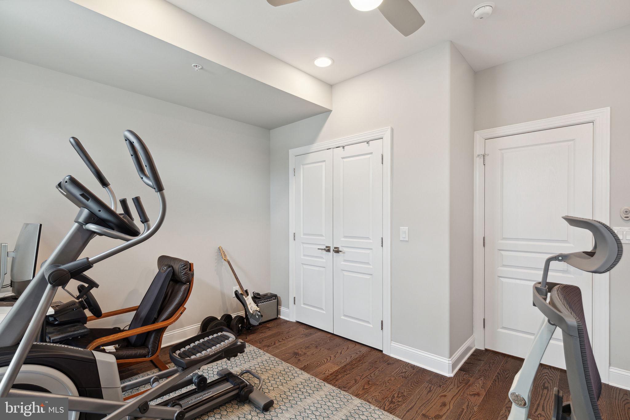 2053 E ARIZONA STREET