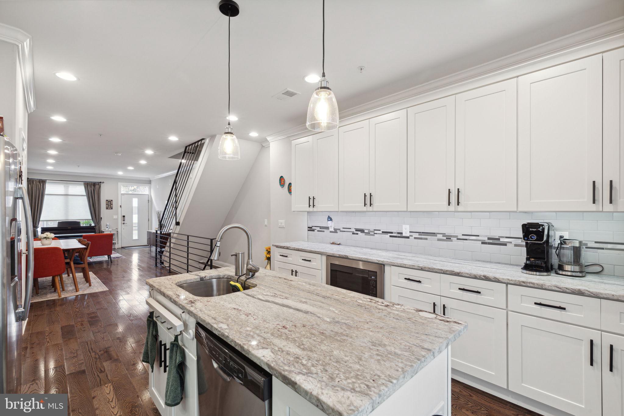 2053 E ARIZONA STREET