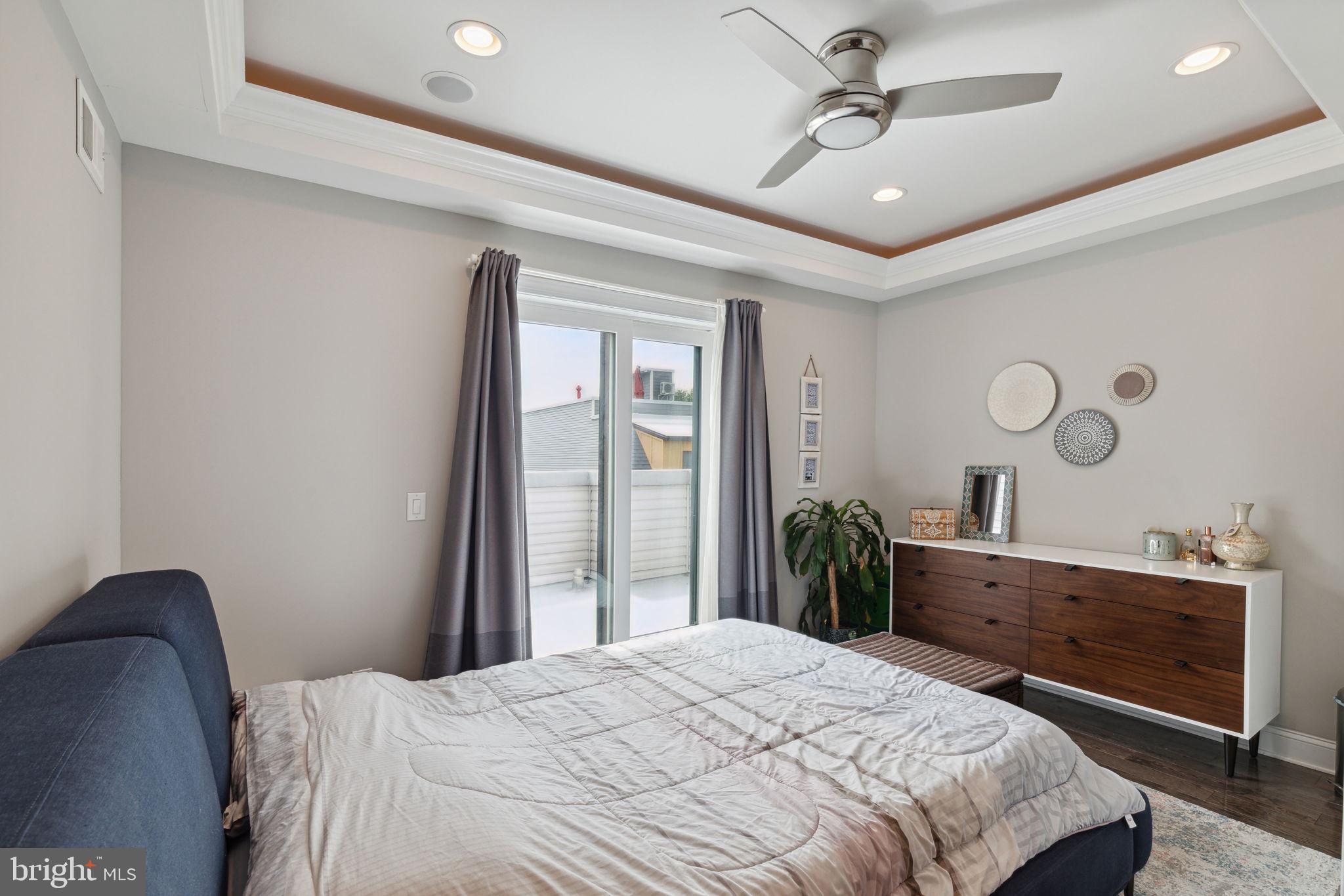 2053 E ARIZONA STREET