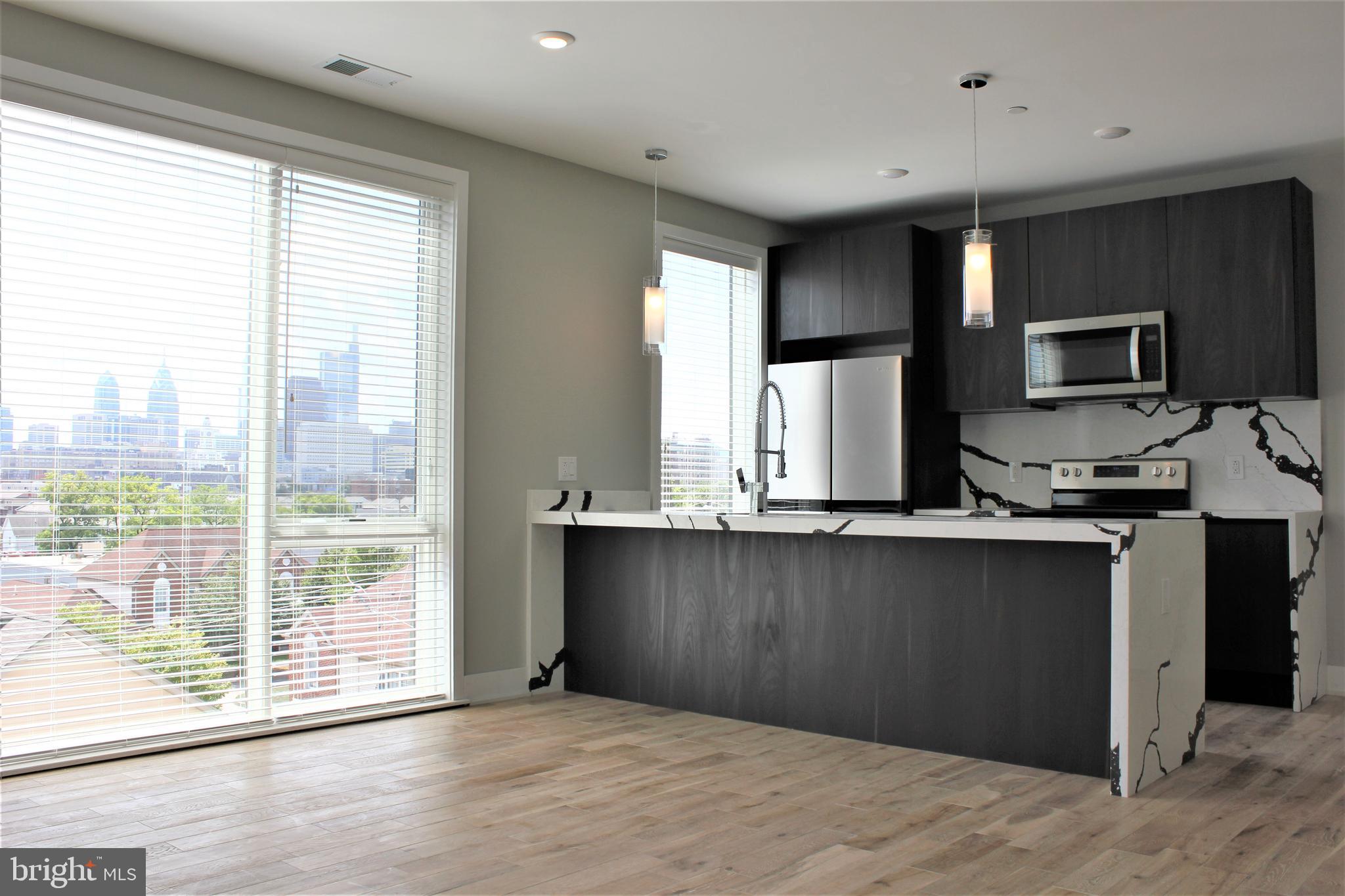 1000 W GIRARD AVENUE