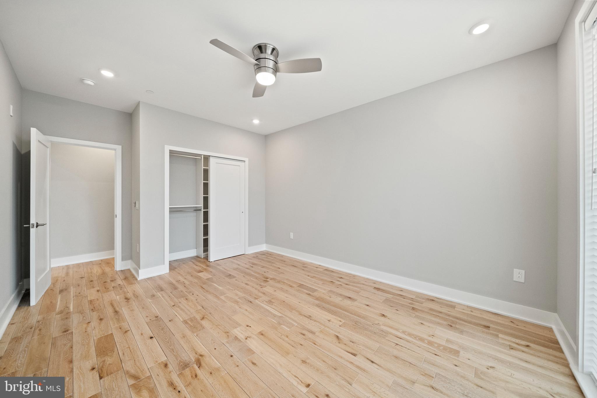 1000 W GIRARD AVENUE