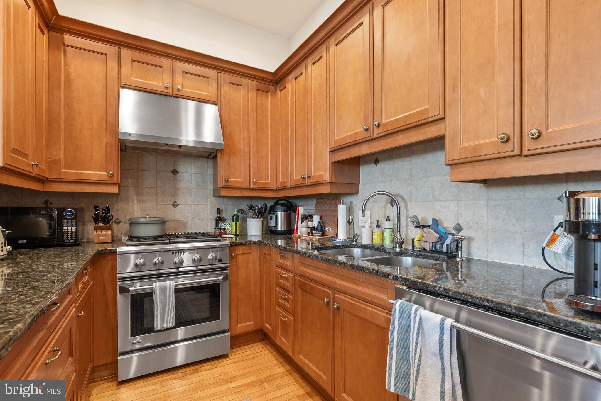 511 S 21ST STREET 102