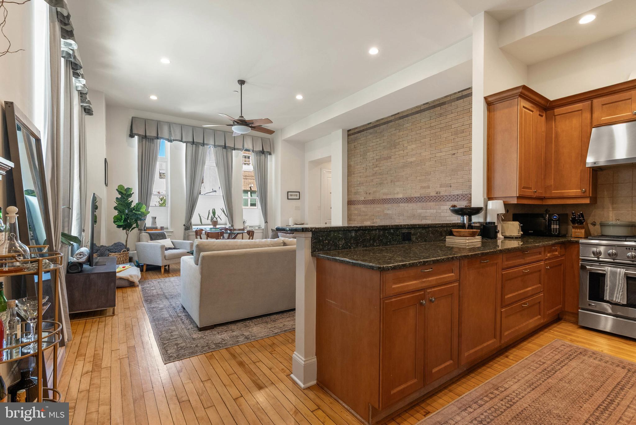 511 S 21ST STREET 102