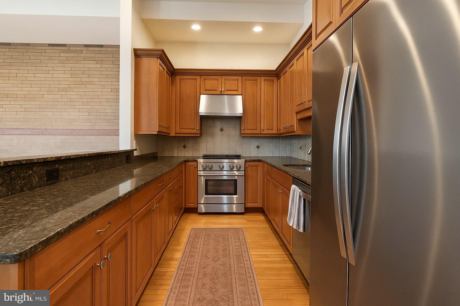 511 S 21ST STREET 102