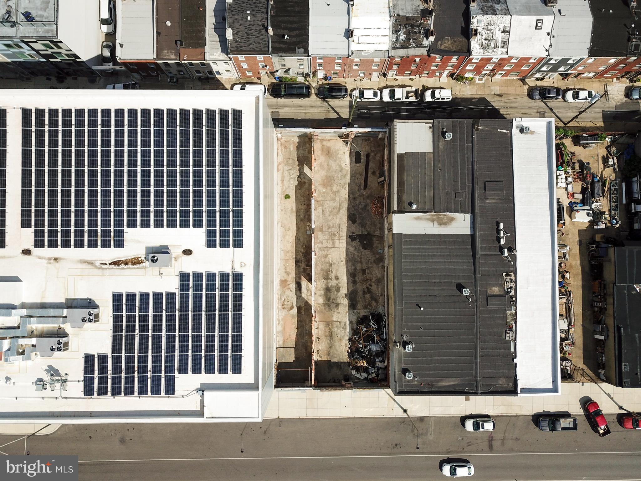 1621 N AMERICAN STREET