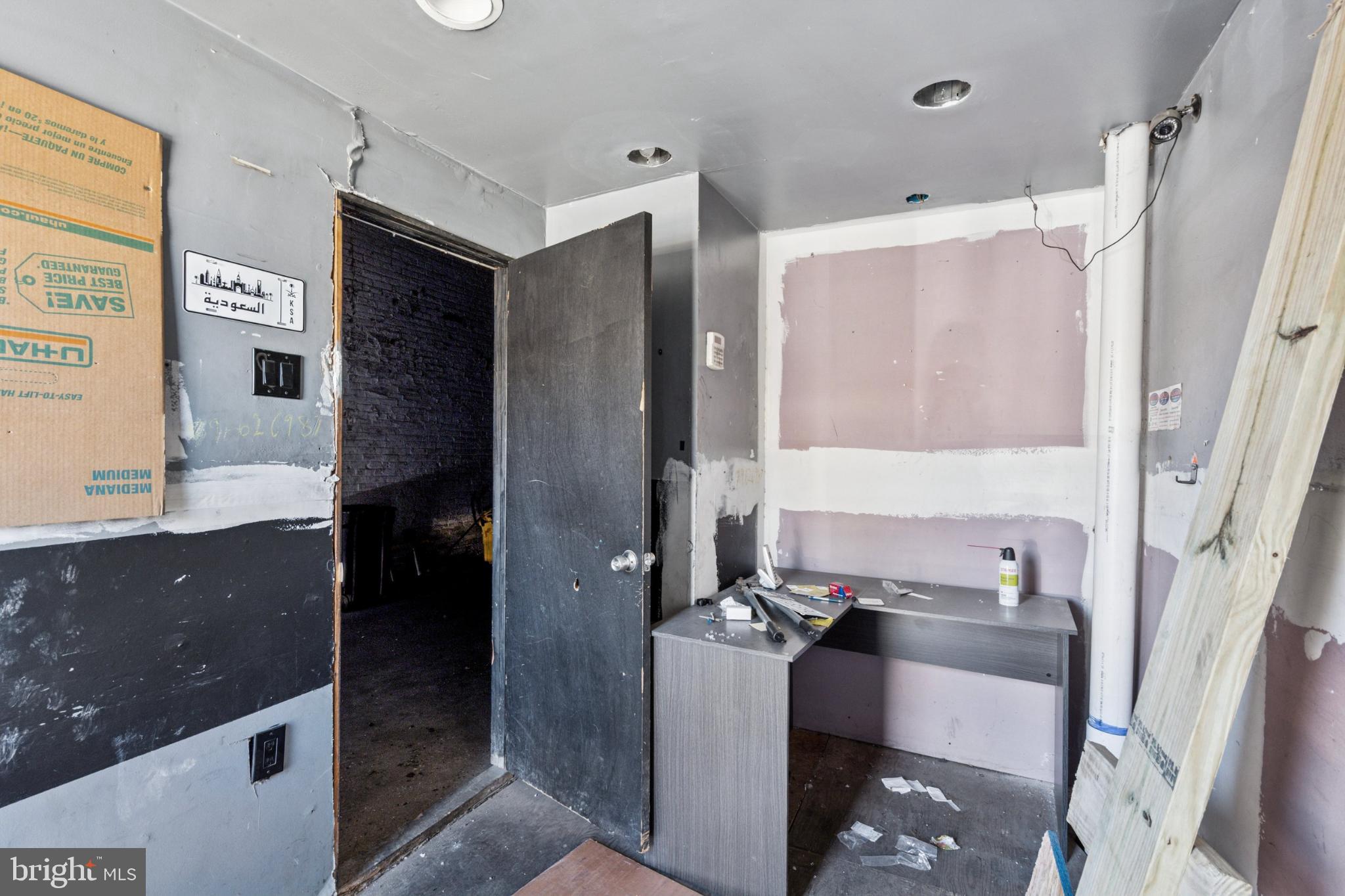 5514 CHESTNUT STREET