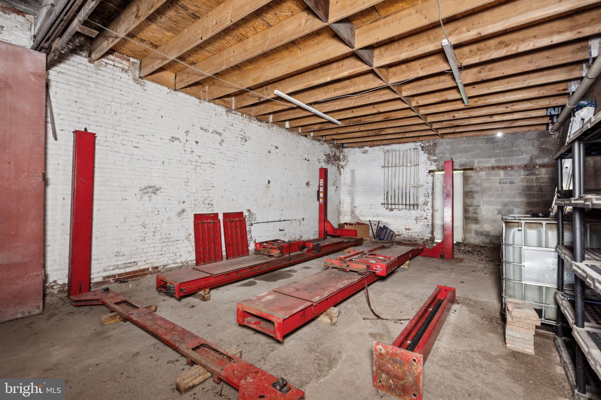 5514 CHESTNUT STREET