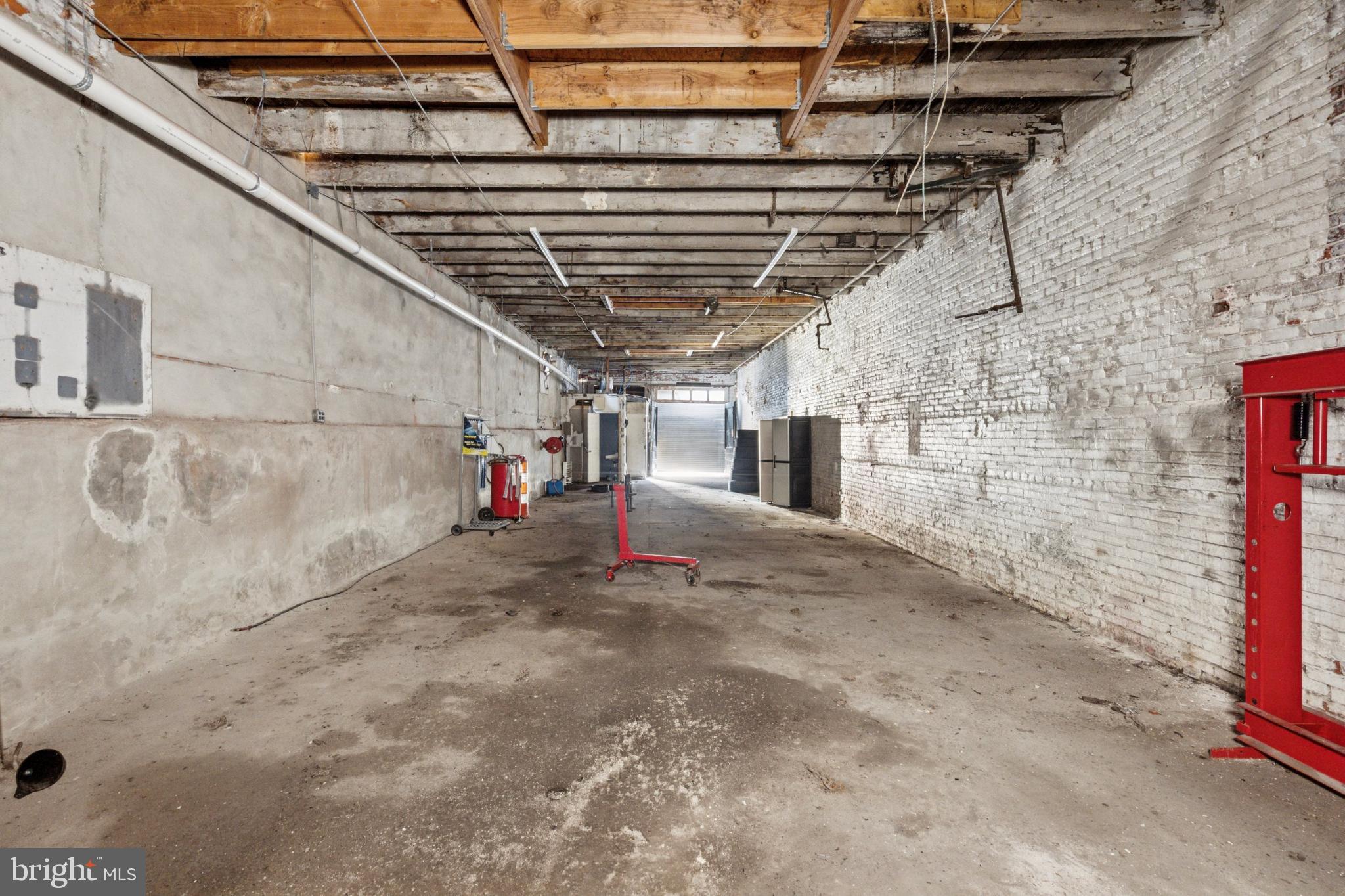 5514 CHESTNUT STREET