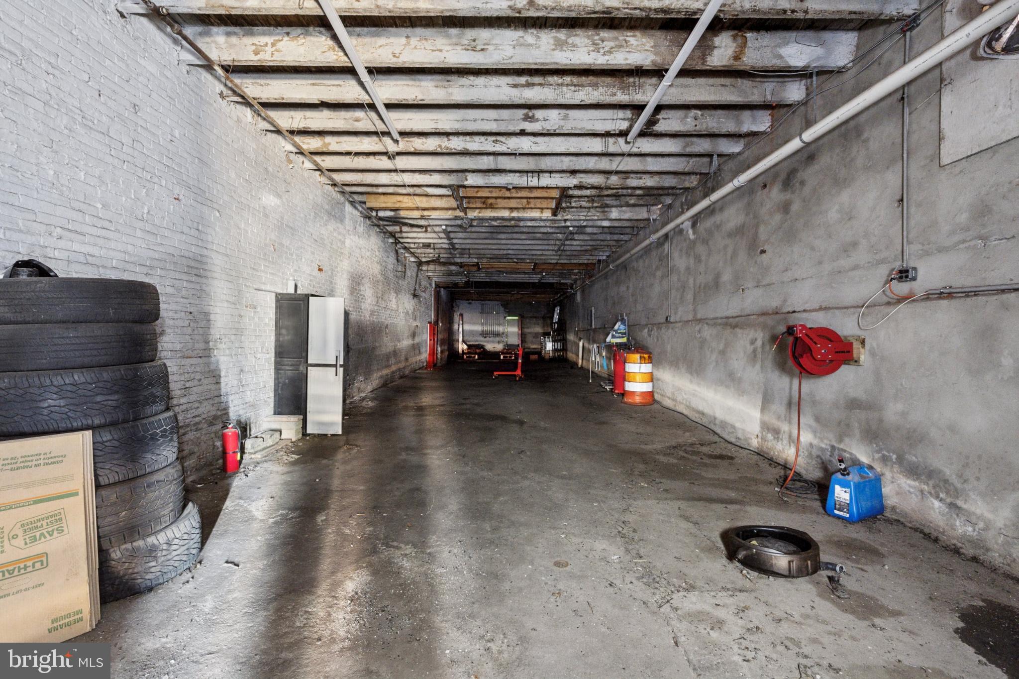 5514 CHESTNUT STREET