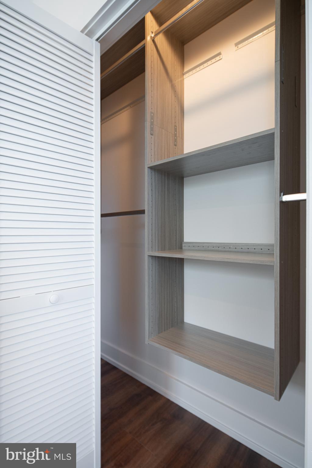 212 MANHEIM STREET 1