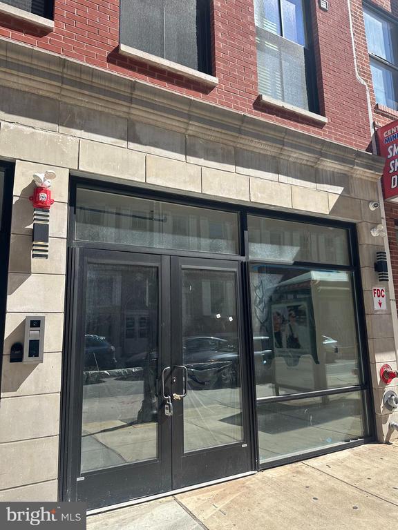 737 WALNUT STREET