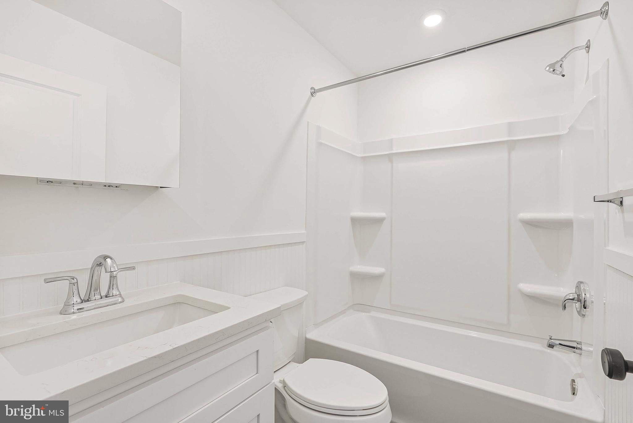 3514 W ALLEGHENY AVENUE