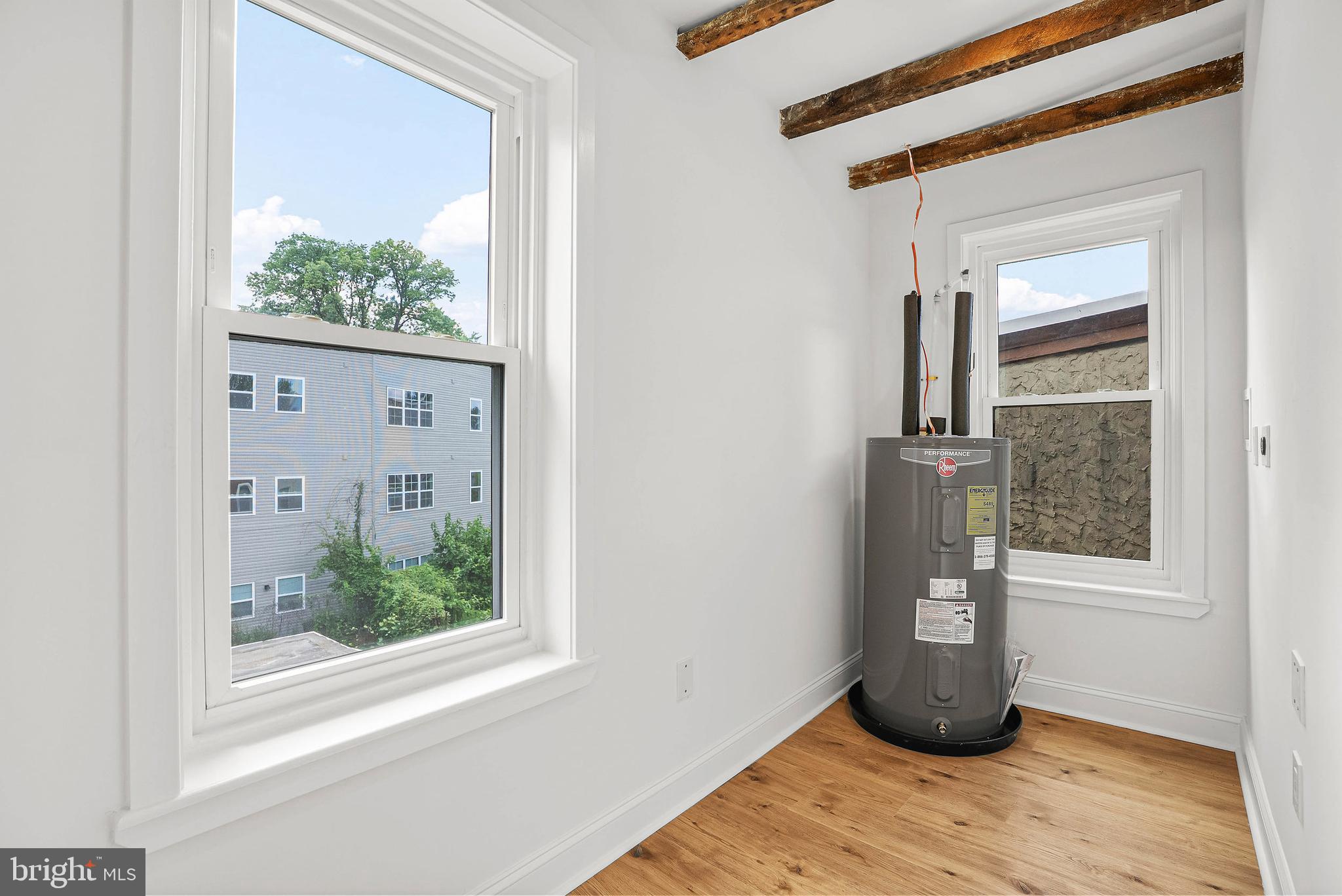 3514 W ALLEGHENY AVENUE