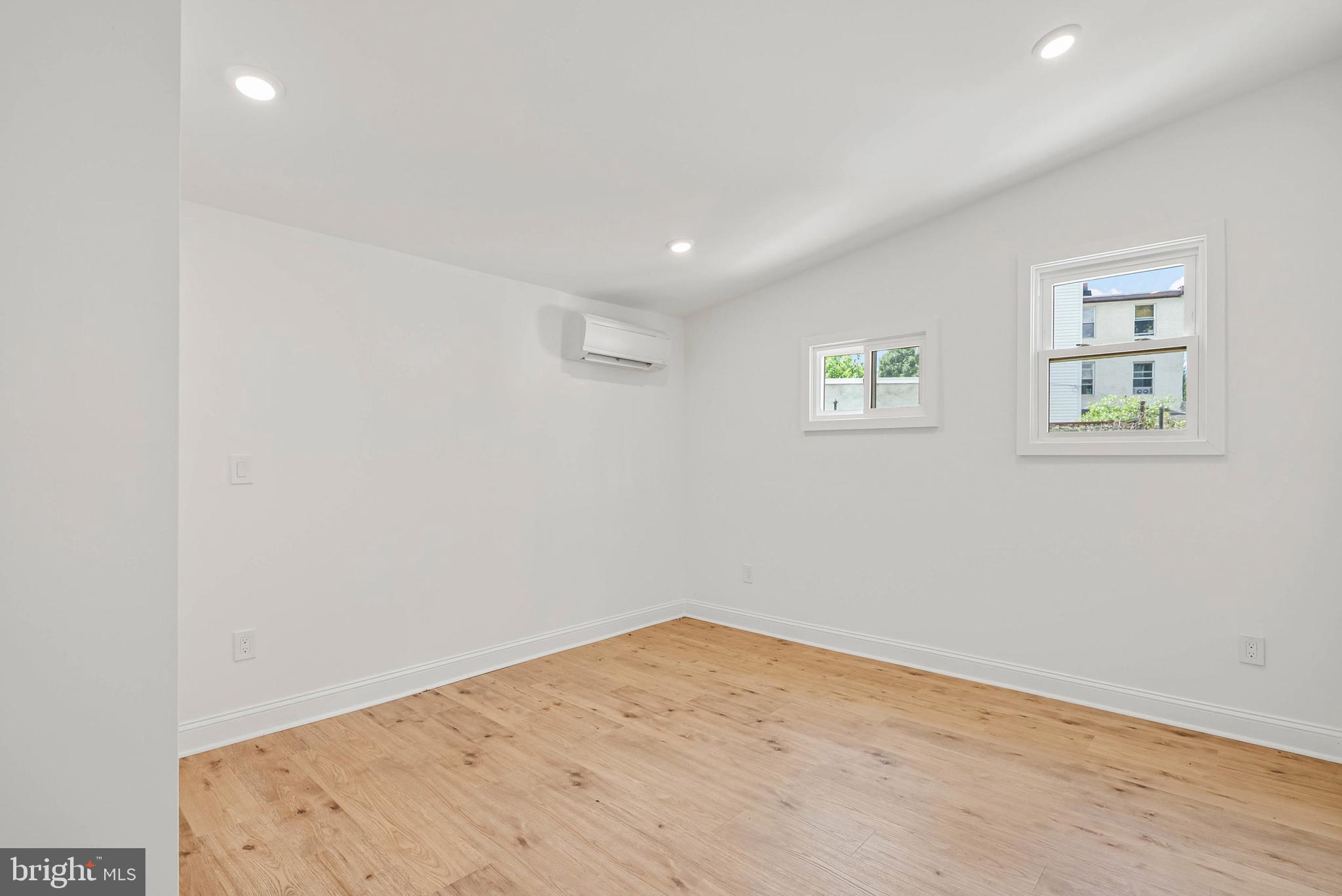 3514 W ALLEGHENY AVENUE