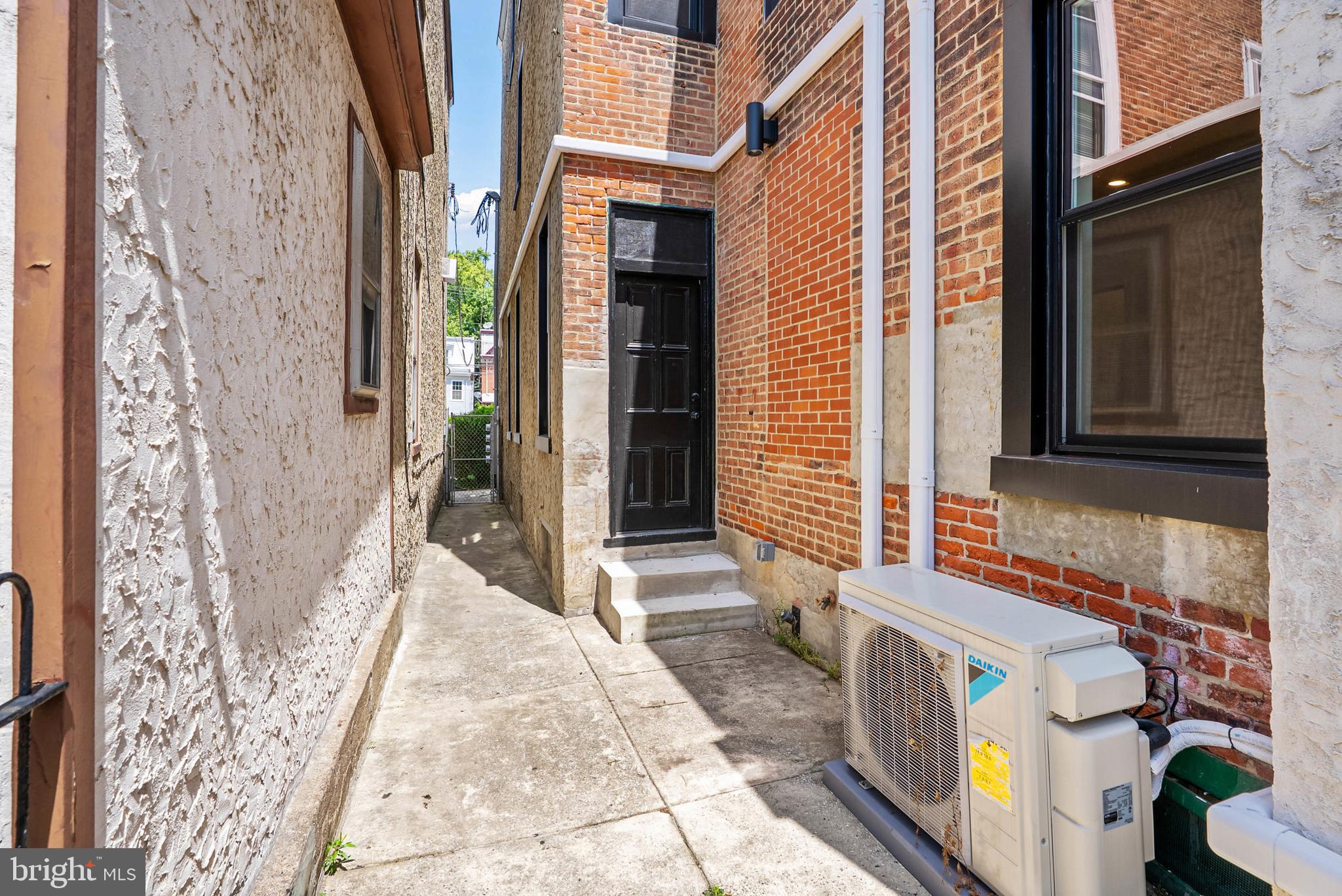 3514 W ALLEGHENY AVENUE