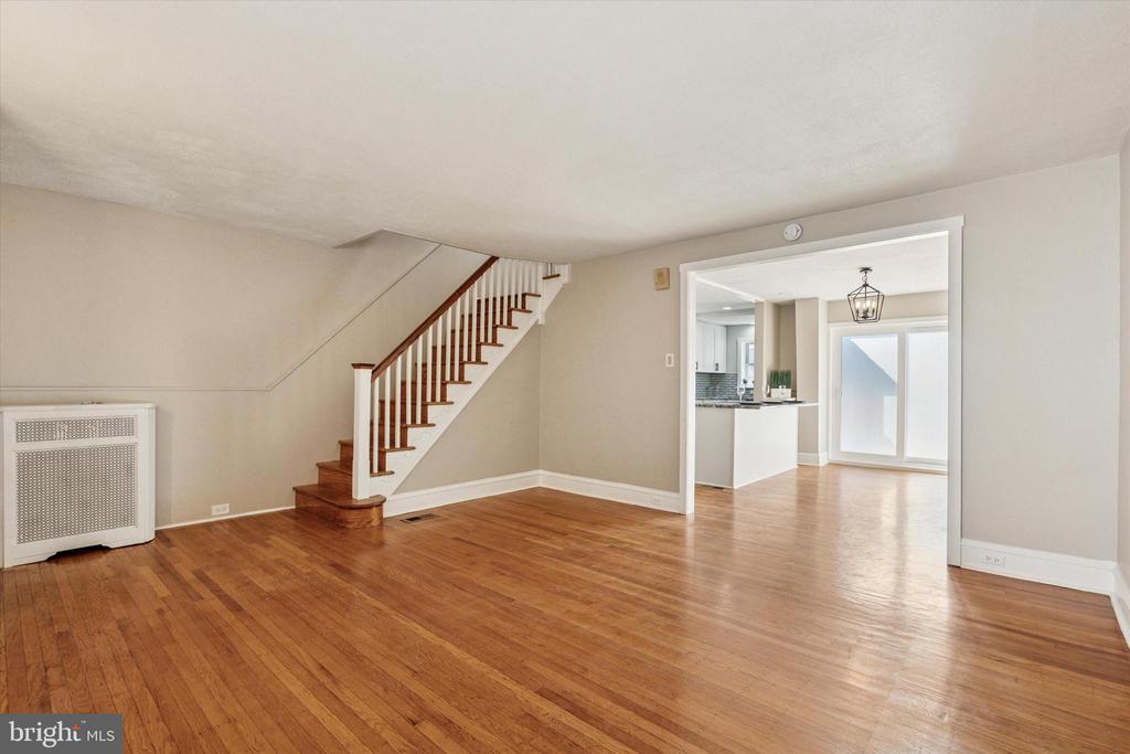 6642 LOTUS ROAD