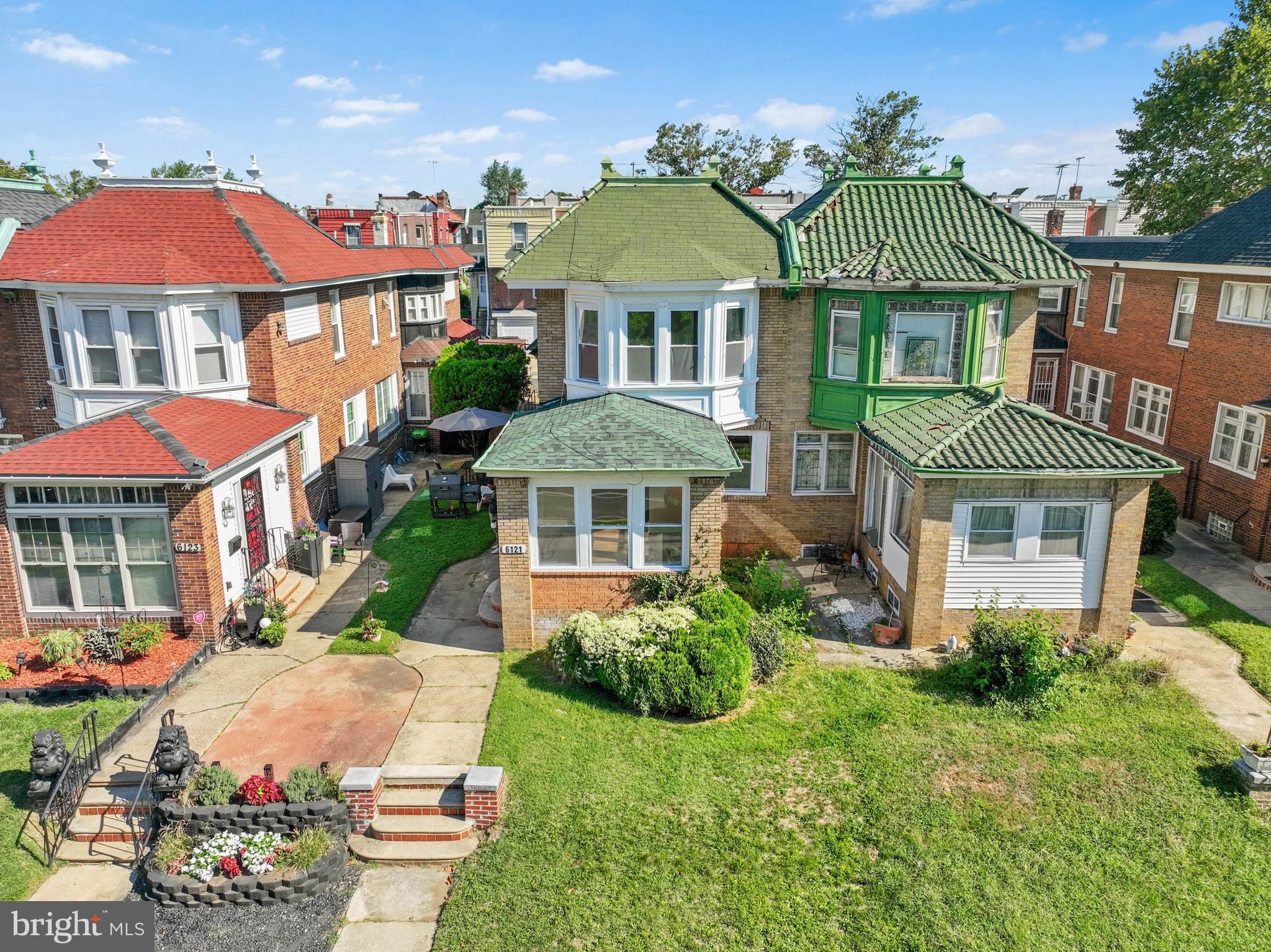 6121 COBBS CREEK PARKWAY