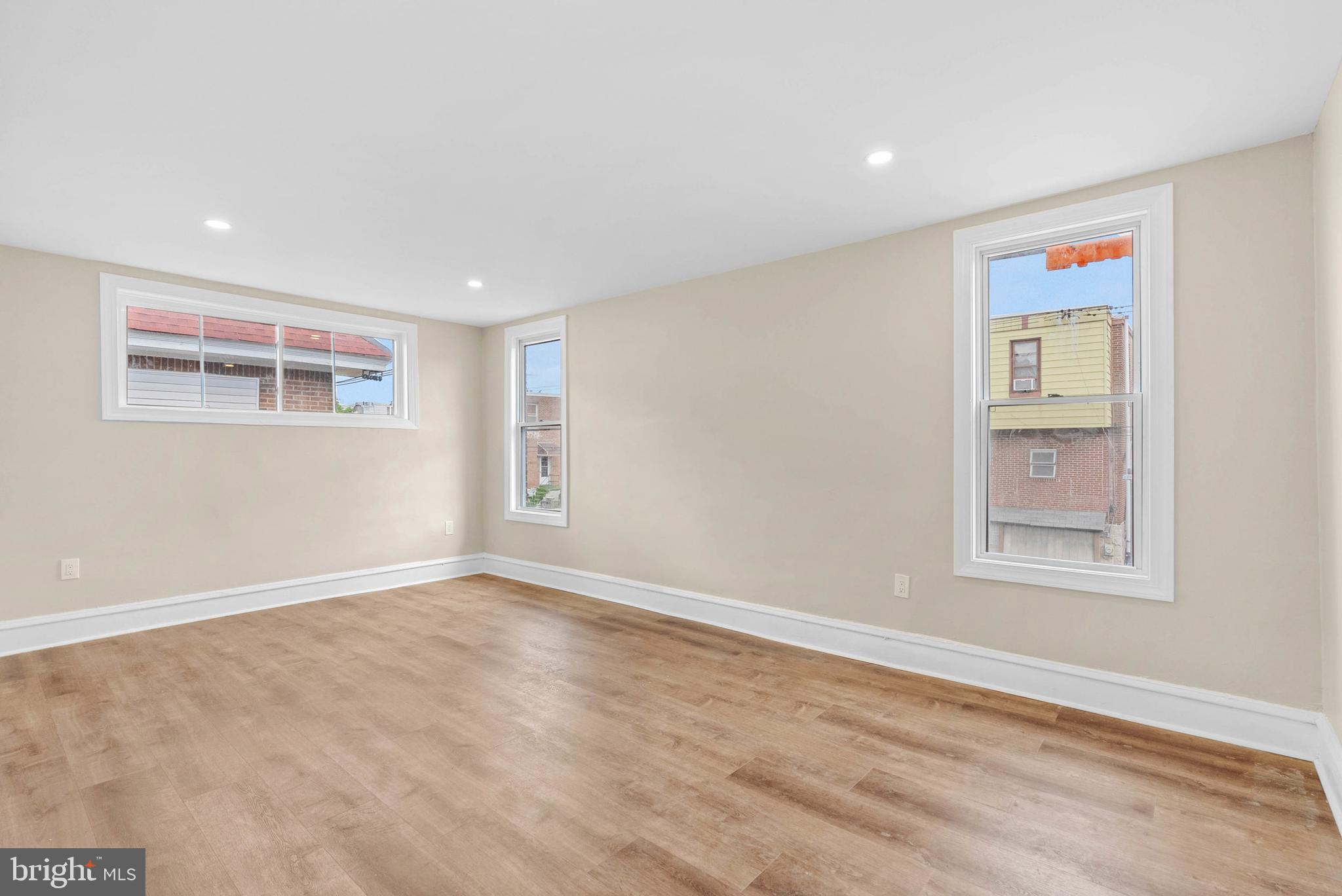 6121 COBBS CREEK PARKWAY