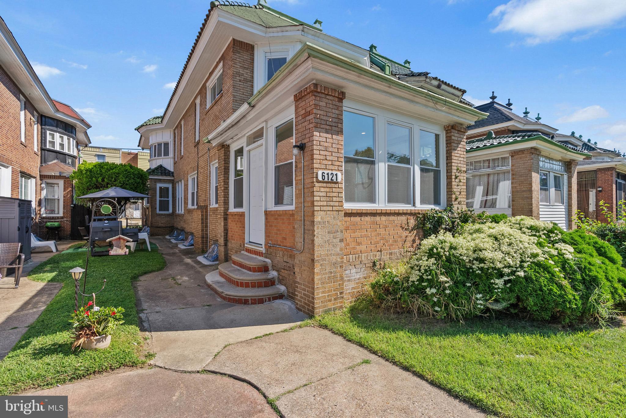 6121 COBBS CREEK PARKWAY