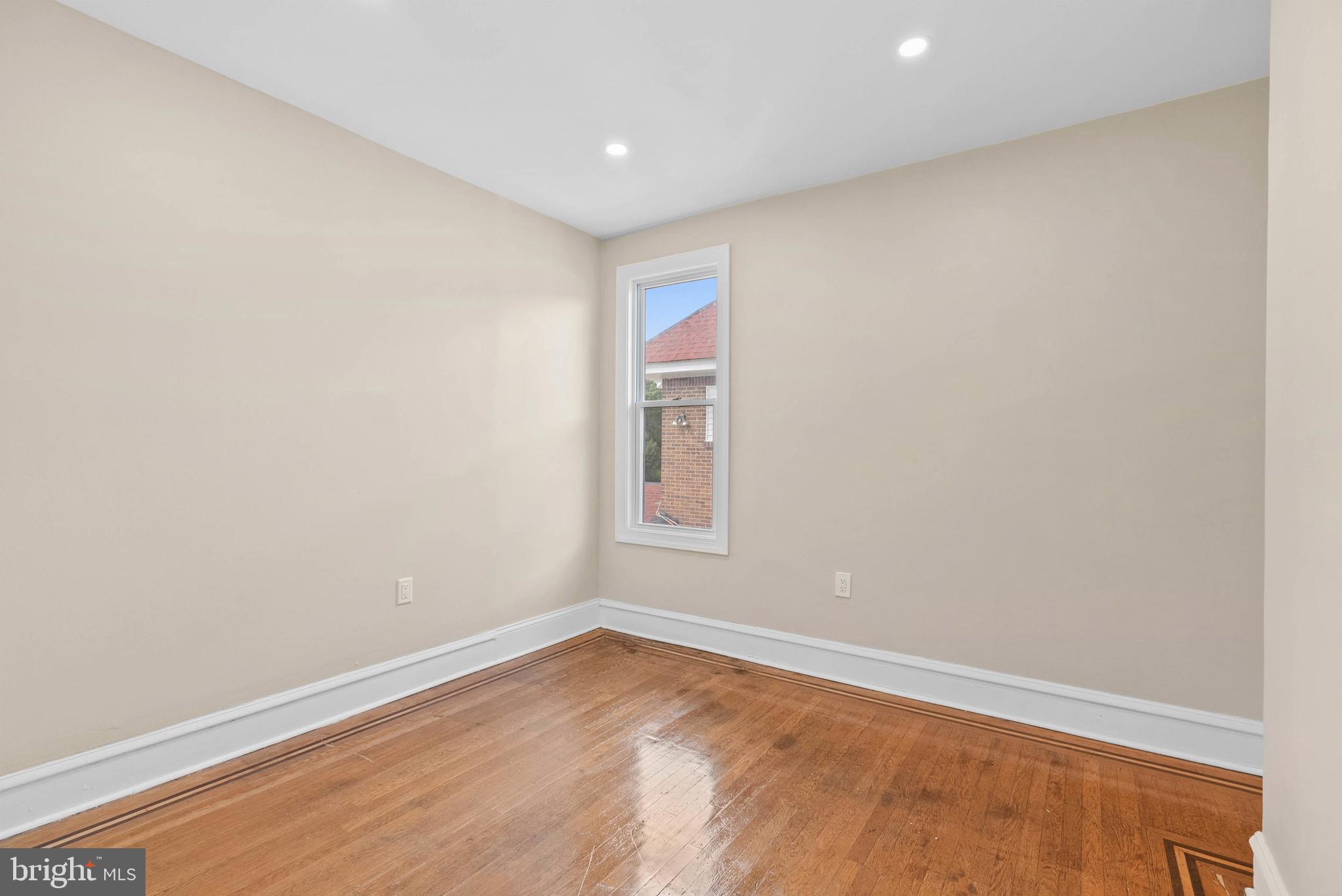 6121 COBBS CREEK PARKWAY