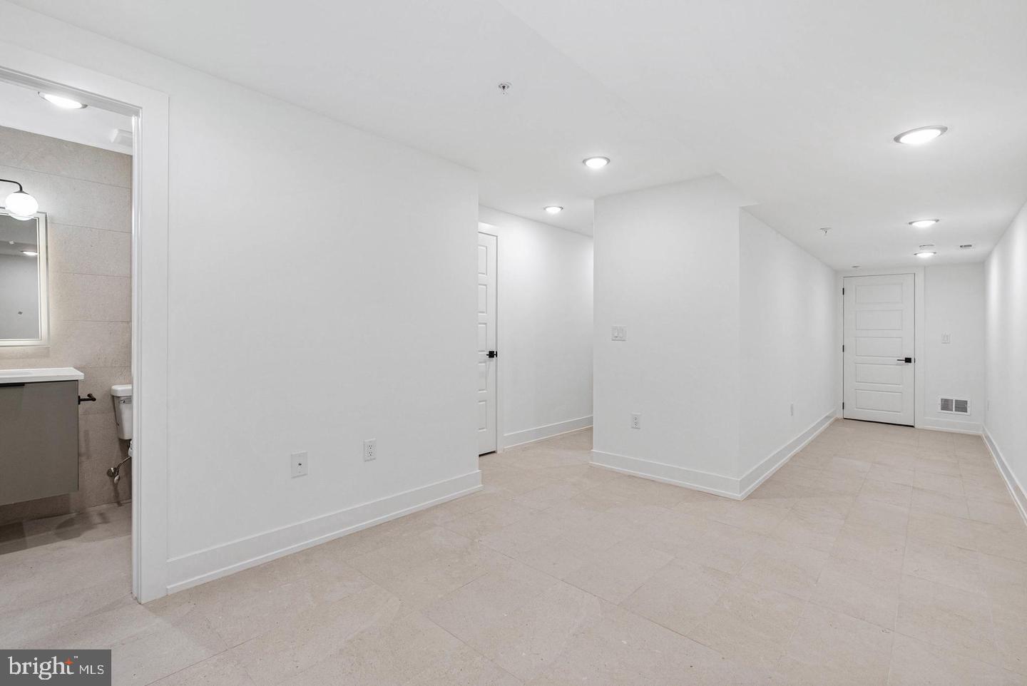 1338 N FRANKLIN STREET A