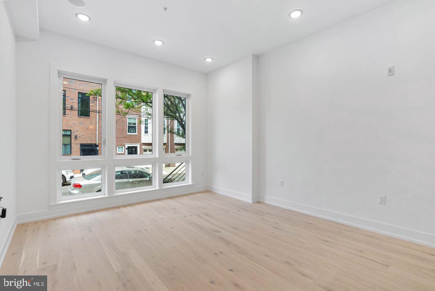 1338 N FRANKLIN STREET A