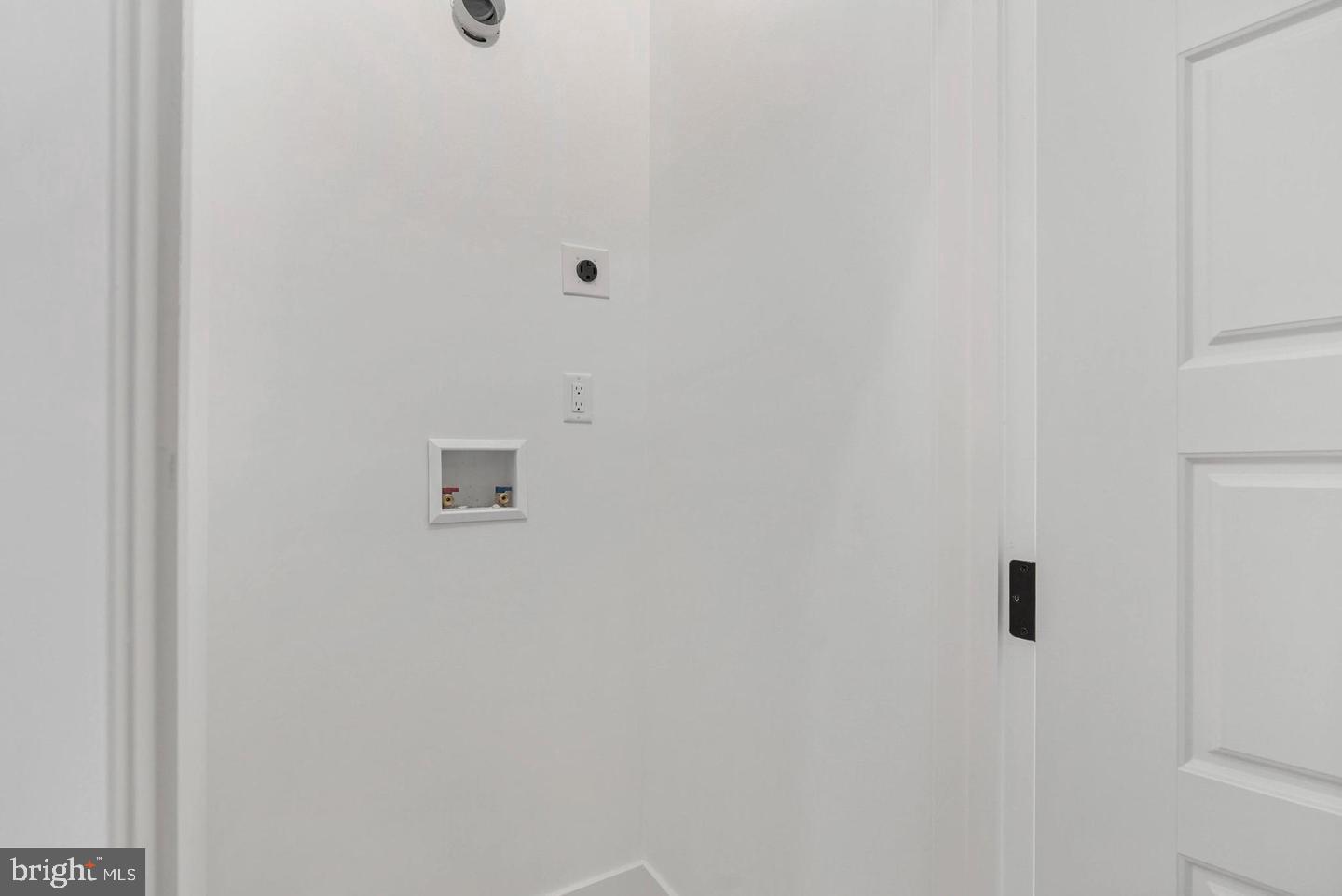 1338 N FRANKLIN STREET A