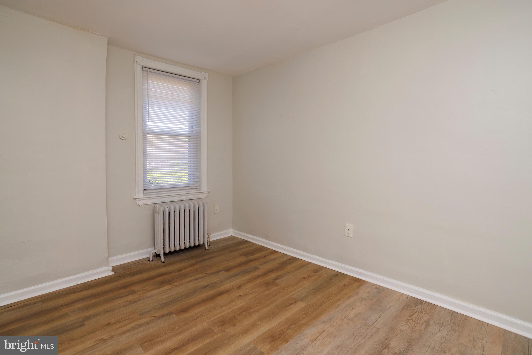 5958 N NORWOOD STREET