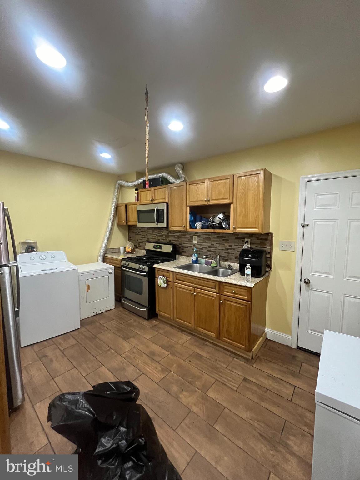 5917 HAVERFORD AVENUE