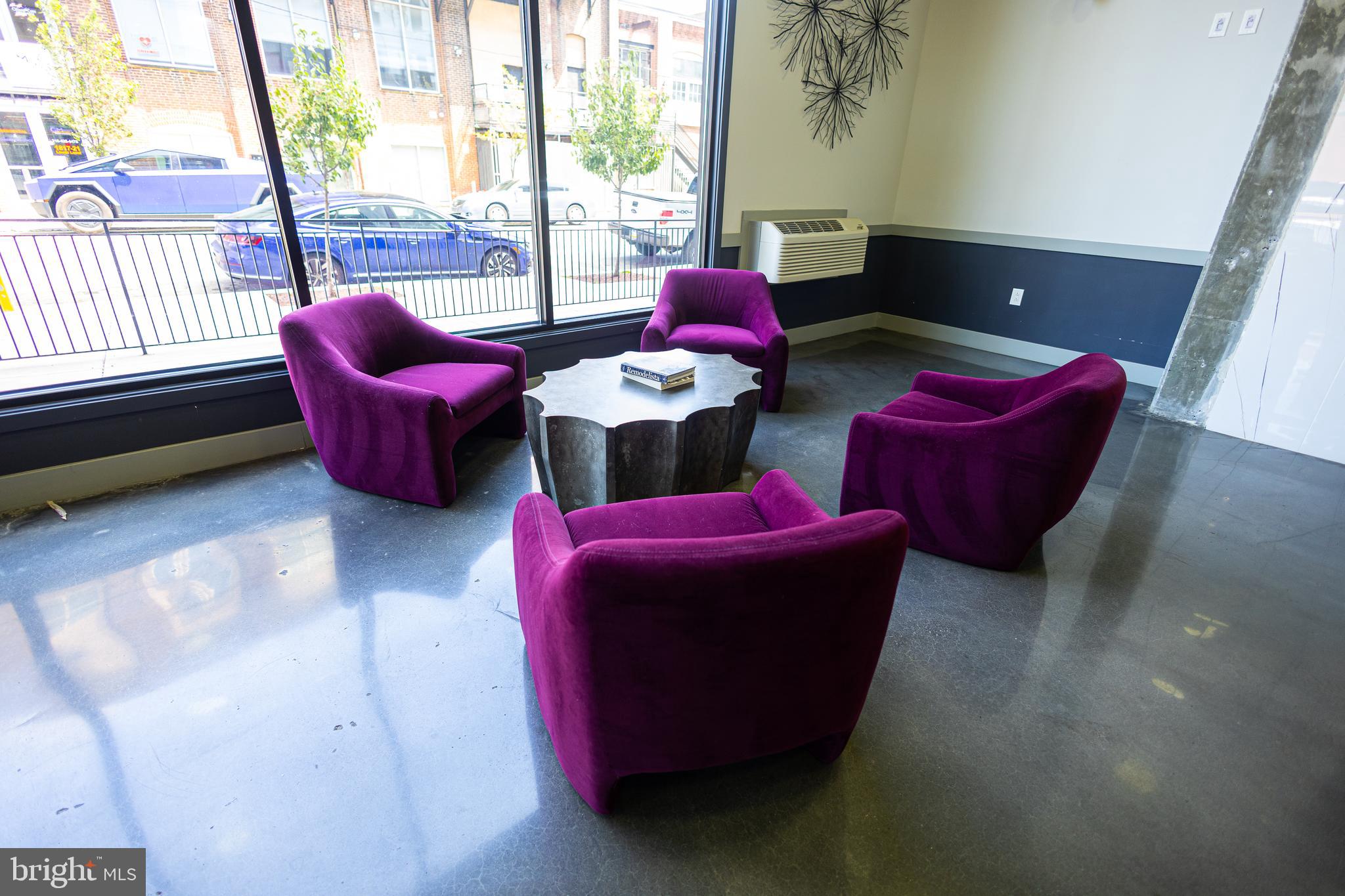 1810 E VENANGO STREET