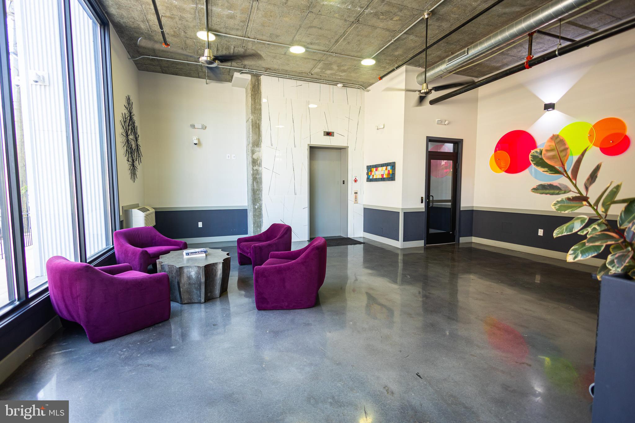 1810 E VENANGO STREET