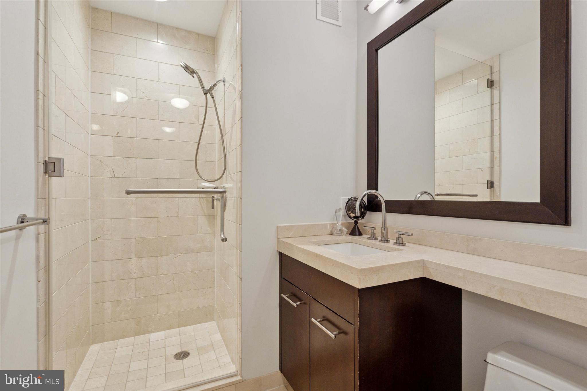 1414 S PENN SQUARE 10A