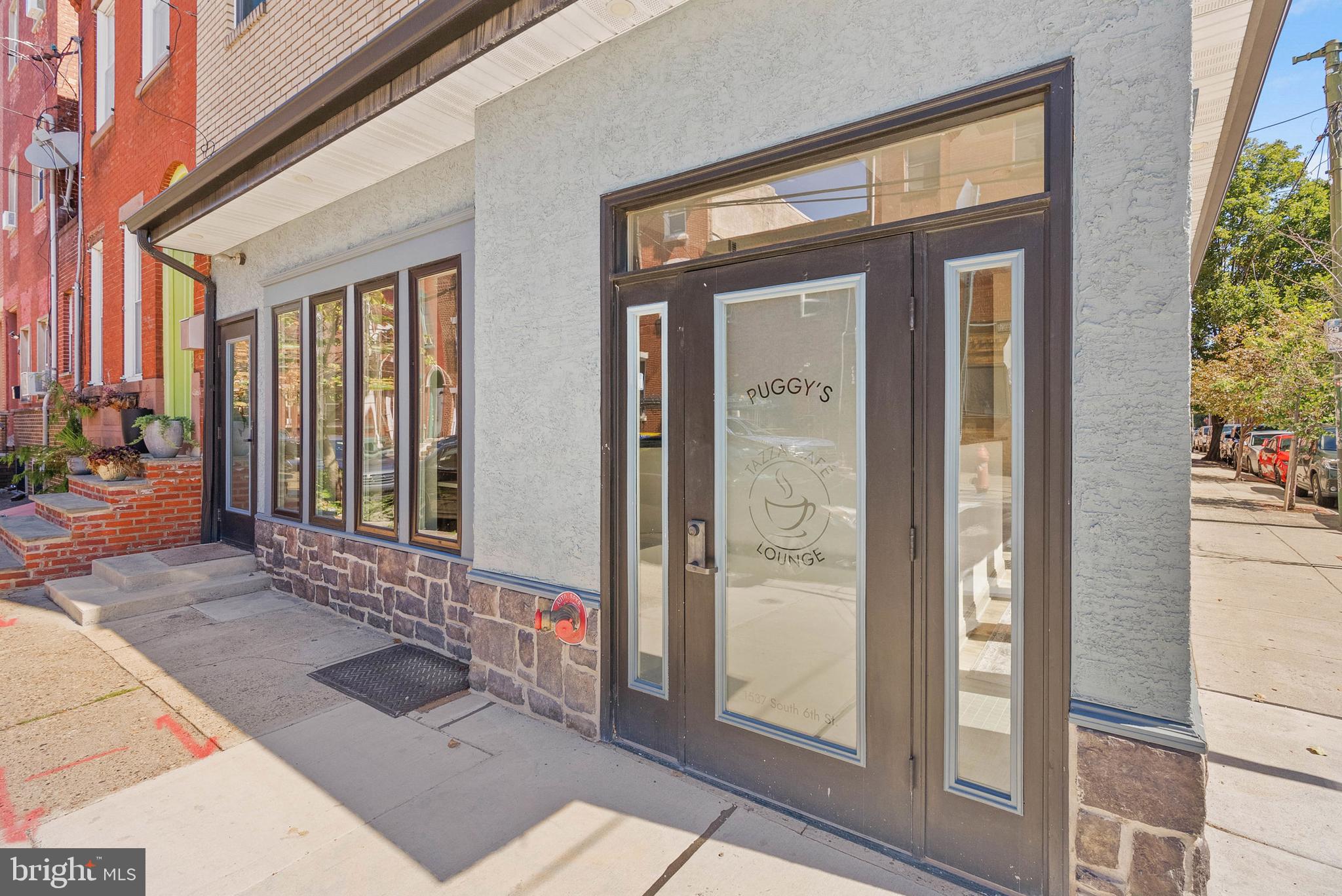 1537 S 6TH STREET