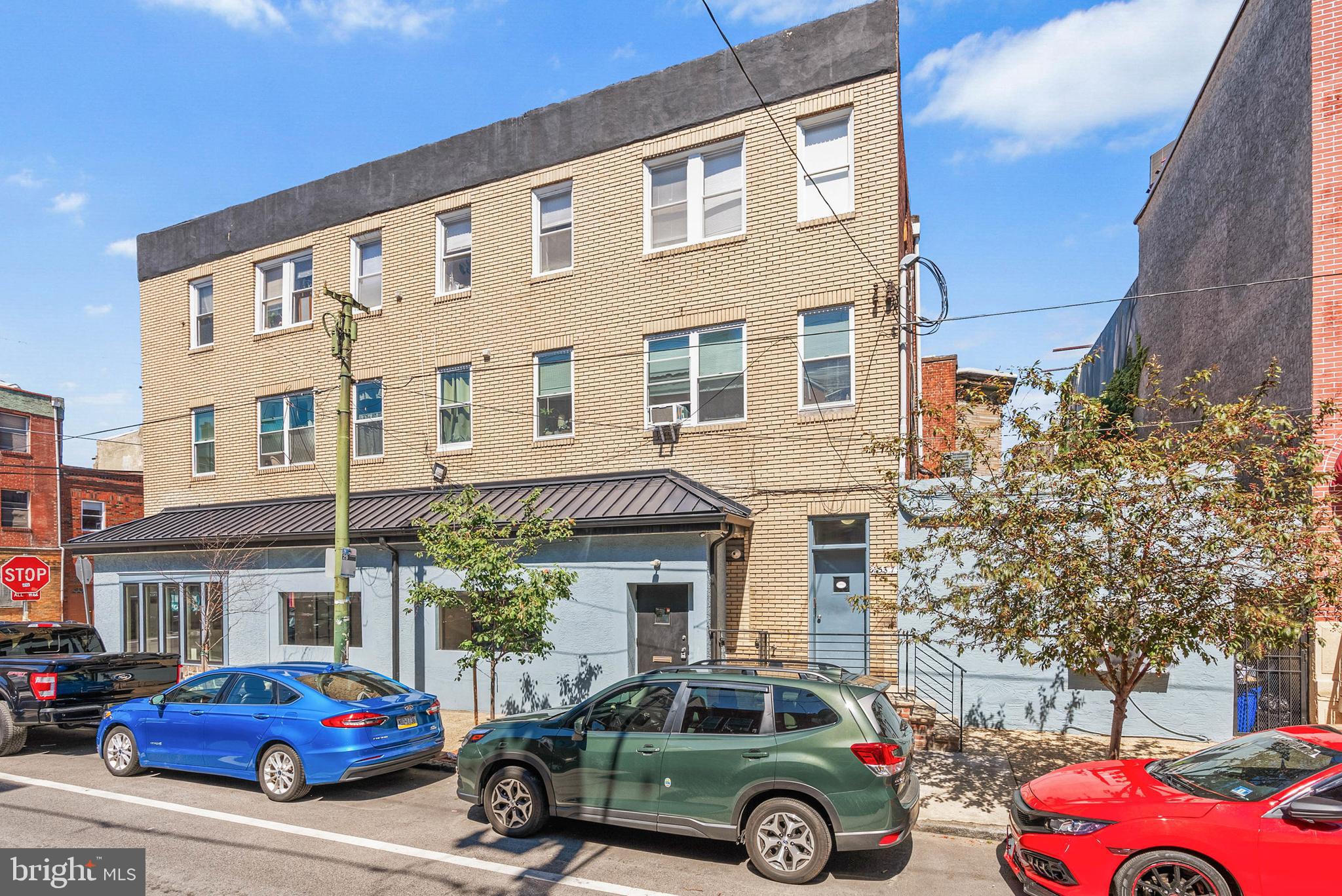 1537 S 6TH STREET