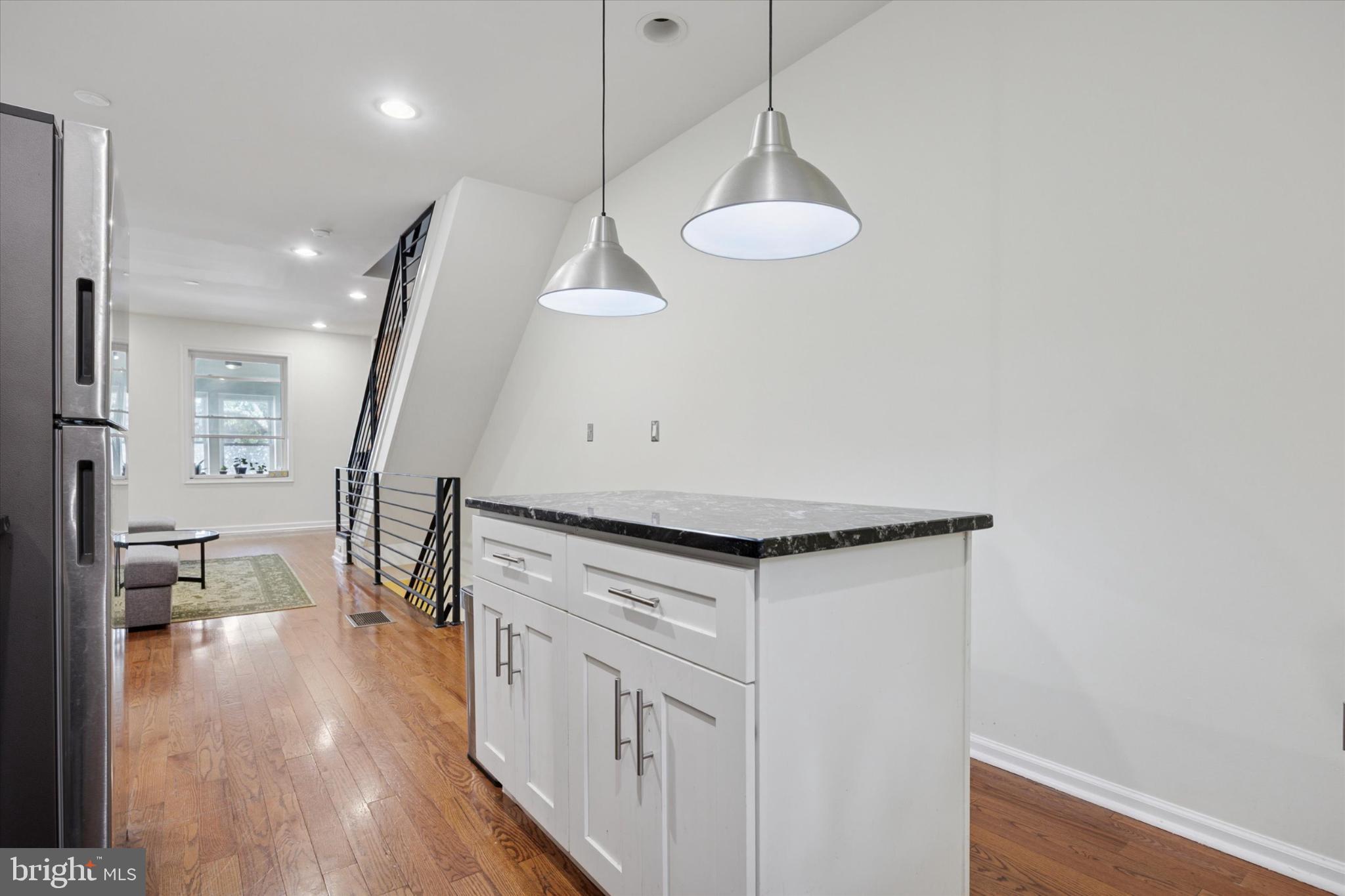 5628 CARPENTER STREET