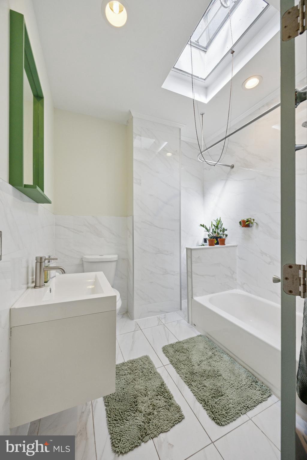 5628 CARPENTER STREET