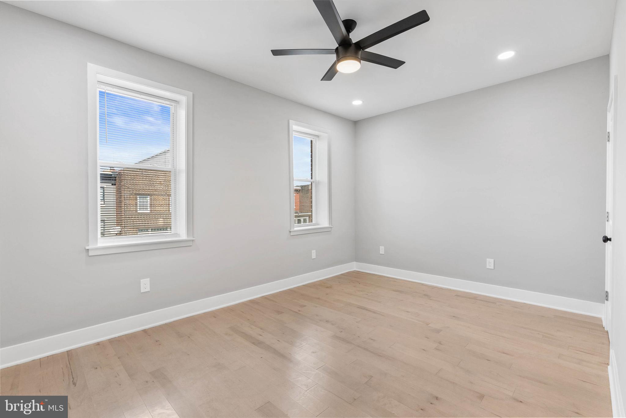 2840 W GIRARD AVENUE