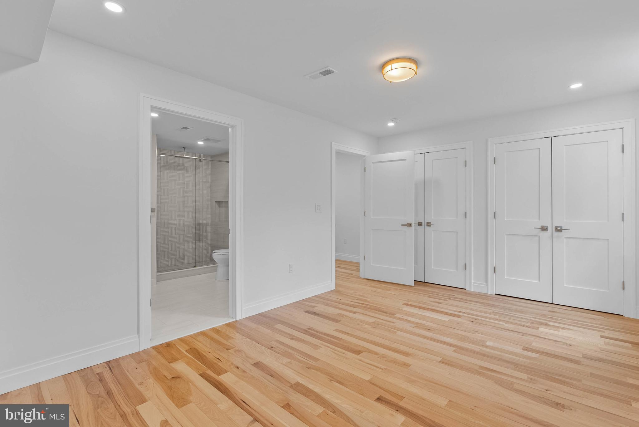 202 SPRUCE STREET