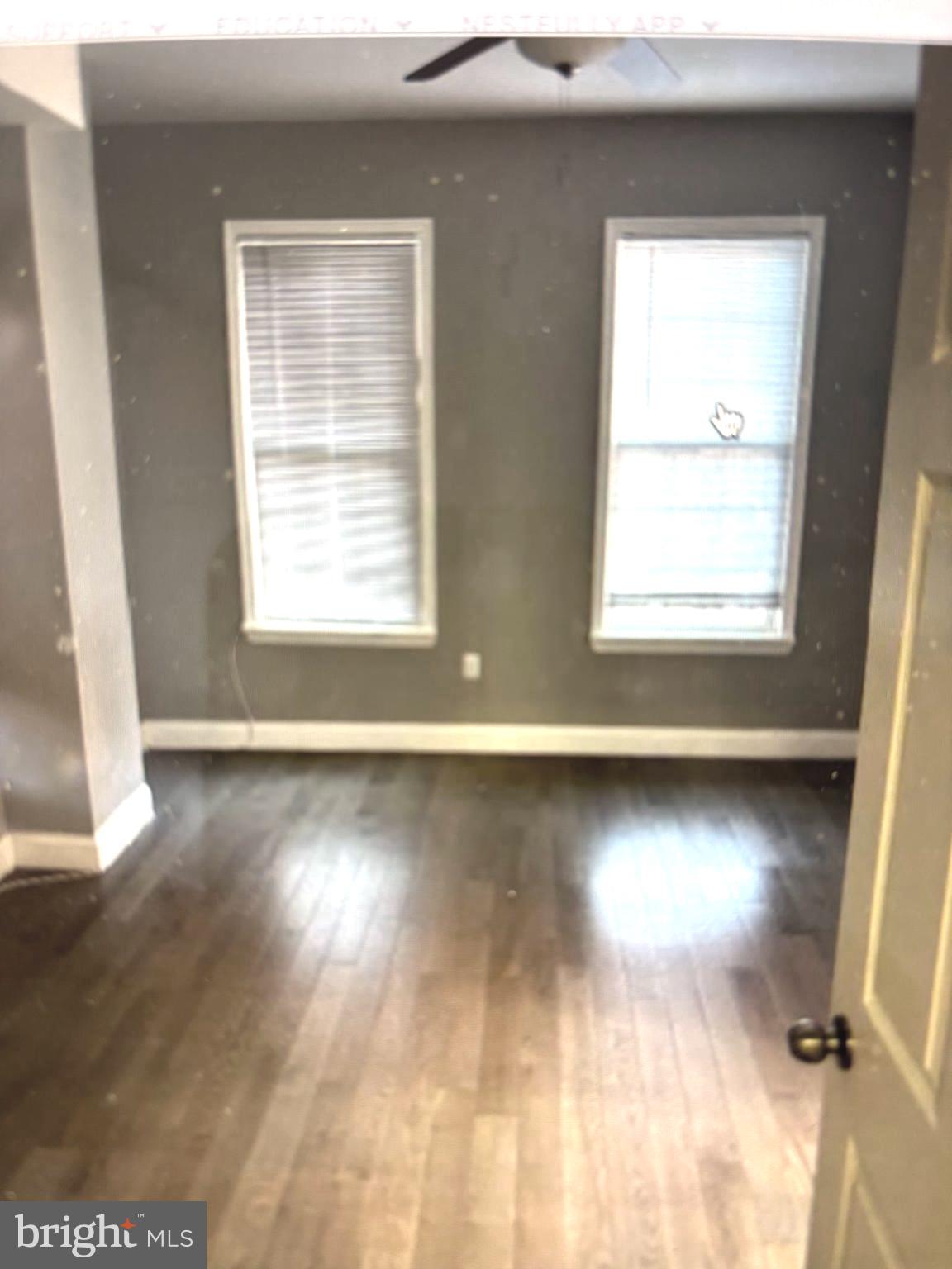 216 BUCKINGHAM PLACE 2