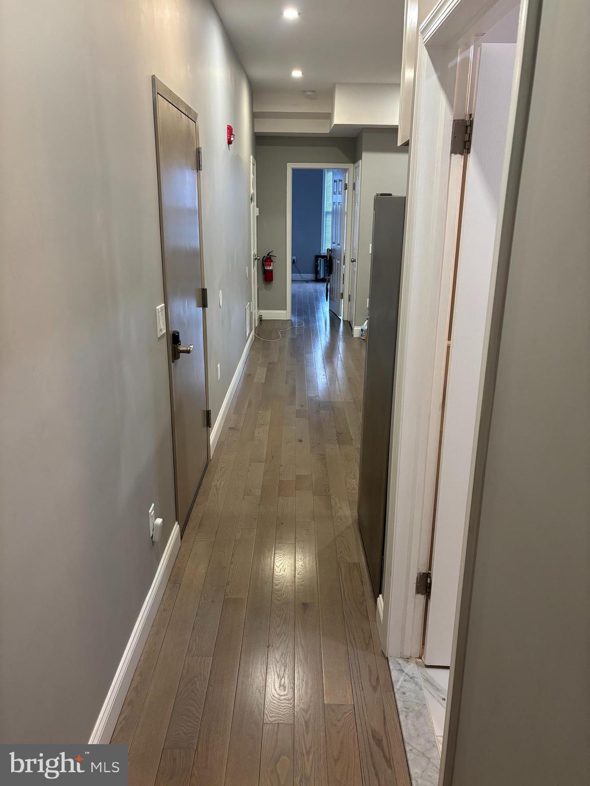 216 BUCKINGHAM PLACE 2