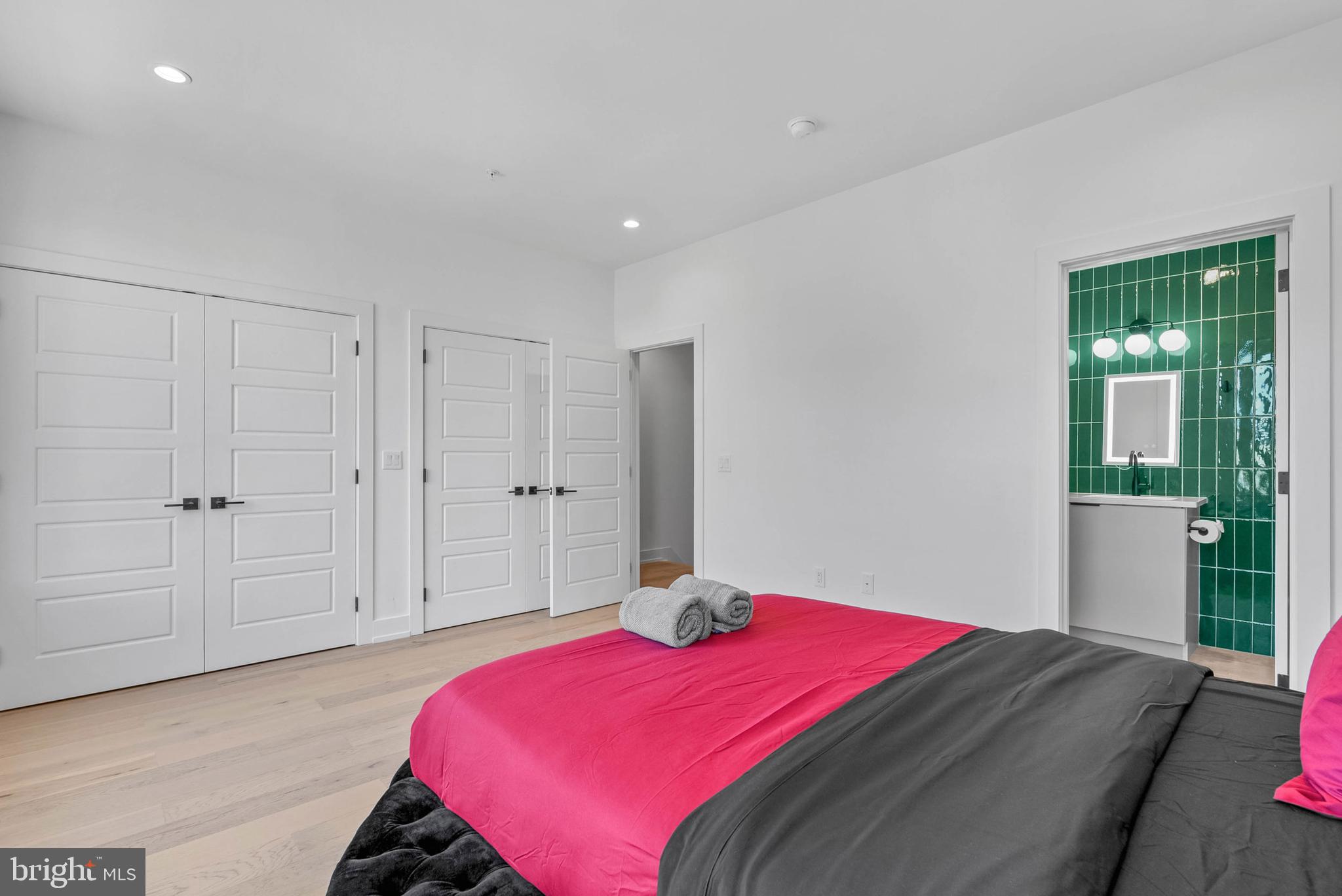 1214 E SUSQUEHANNA AVENUE C