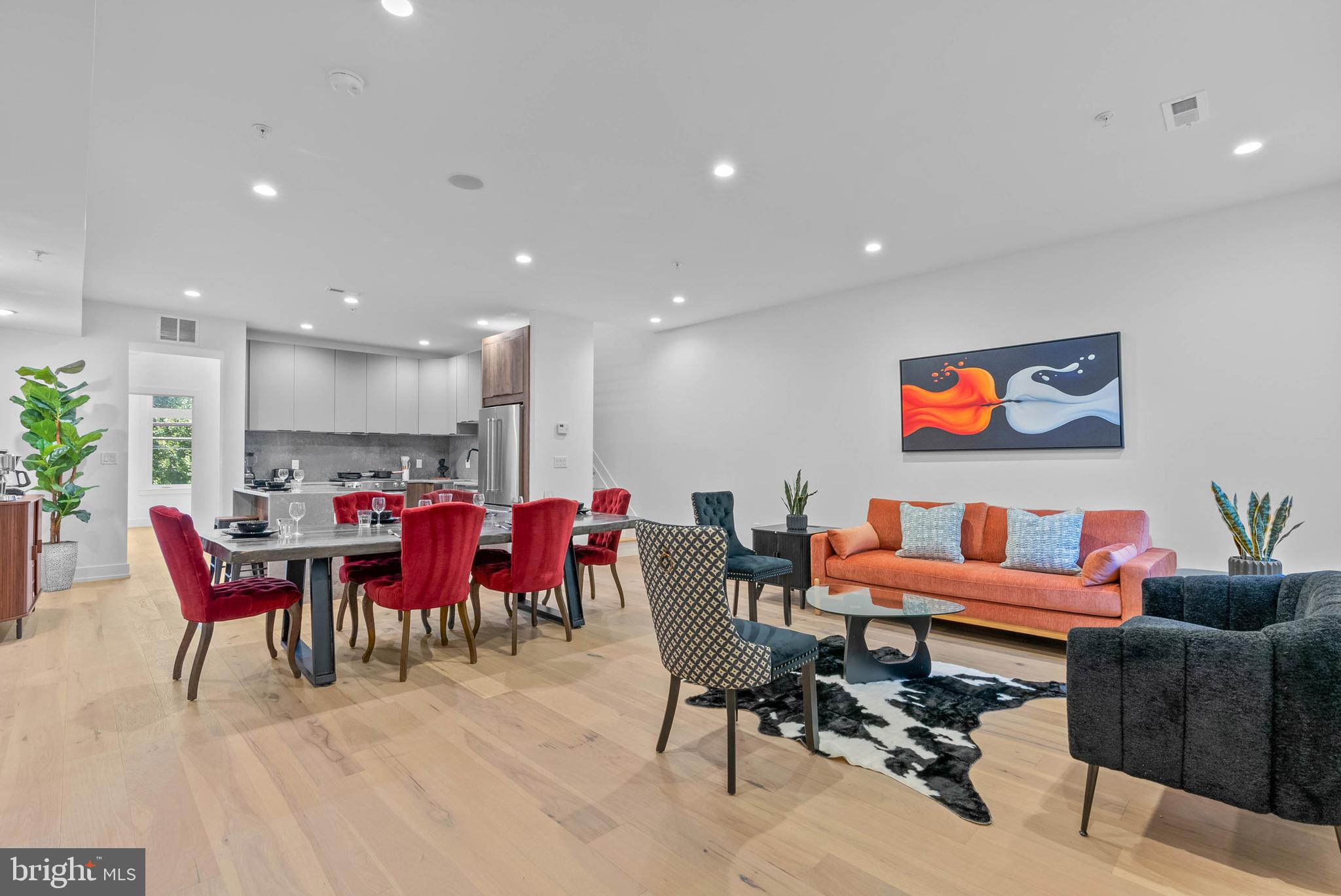 1214 E SUSQUEHANNA AVENUE C