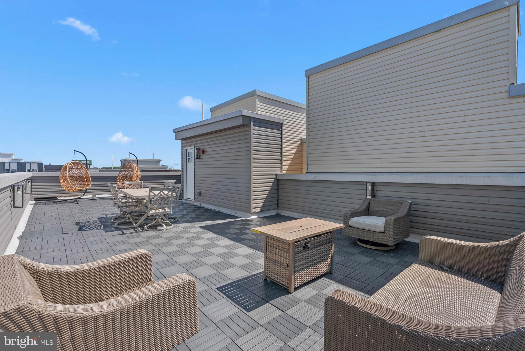 1214 E SUSQUEHANNA AVENUE C